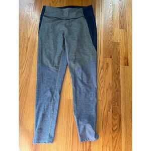 Outdoor‎ Voices Colorblock Compression Leggings L gray navy blue Excellent